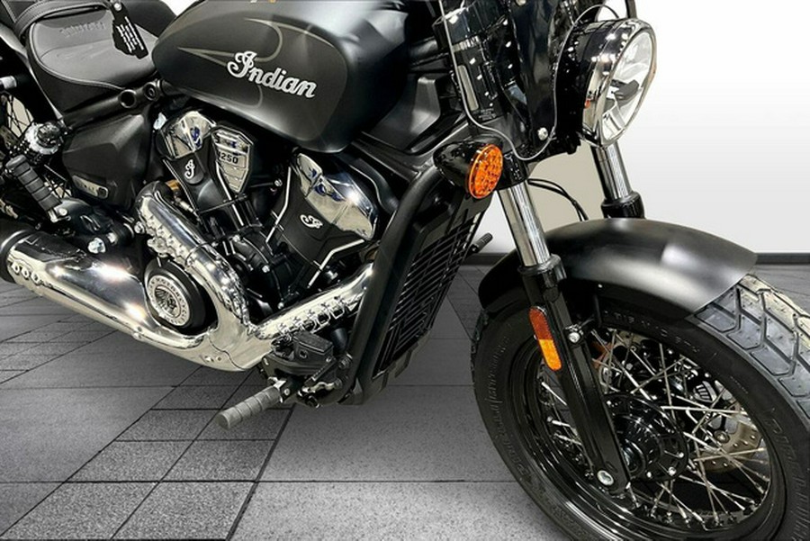2025 Indian Super Scout Black Smoke With Graphics