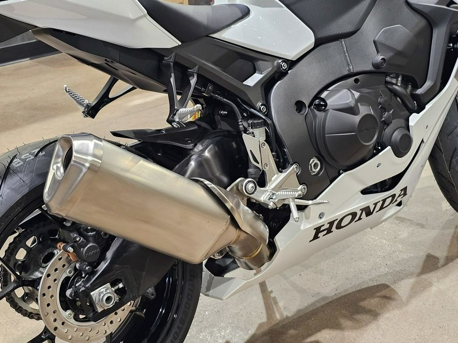 2026 Honda CBR1000RR ABS