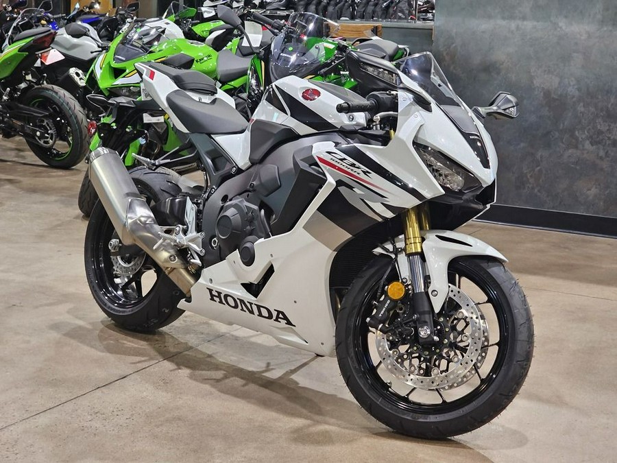 2026 Honda CBR1000RR ABS