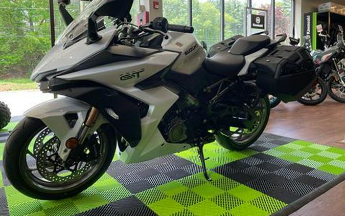 2026 Suzuki GSX-S1000GT+