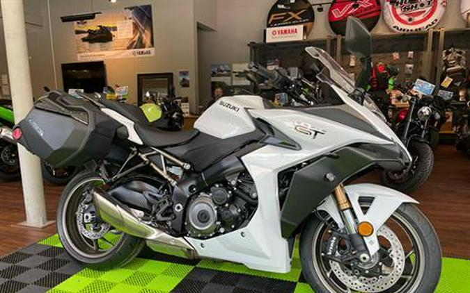 2026 Suzuki GSX-S1000GT+