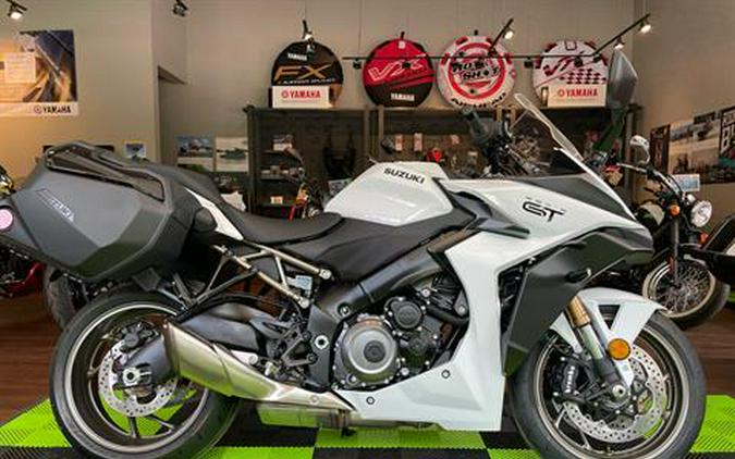 2026 Suzuki GSX-S1000GT+