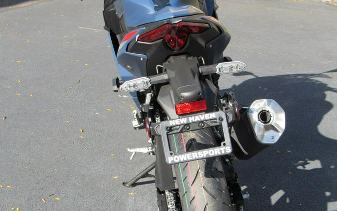 2026 Kawasaki Ninja® 500 SE ABS