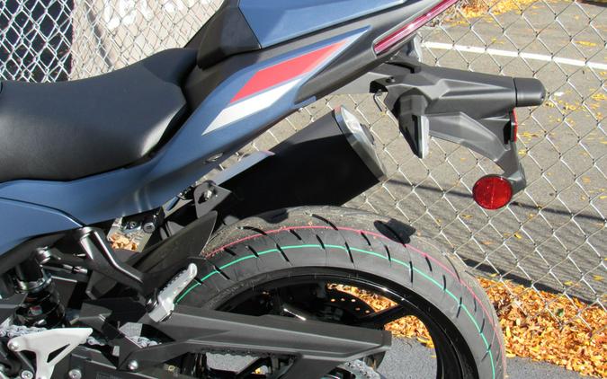 2026 Kawasaki Ninja® 500 SE ABS