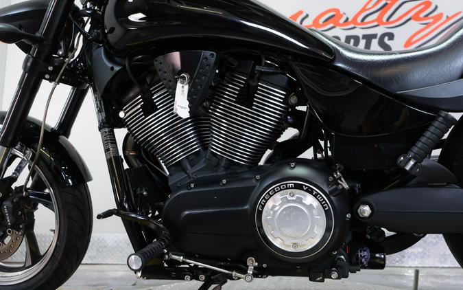 2013 Victory Hammer 8-Ball®