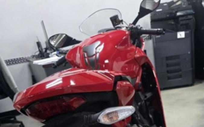 2020 Ducati Supersport S Red