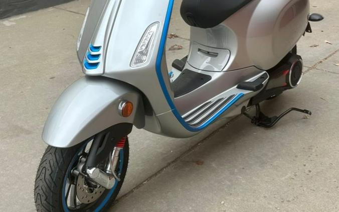 2023 Vespa Elettrica 70 km/h