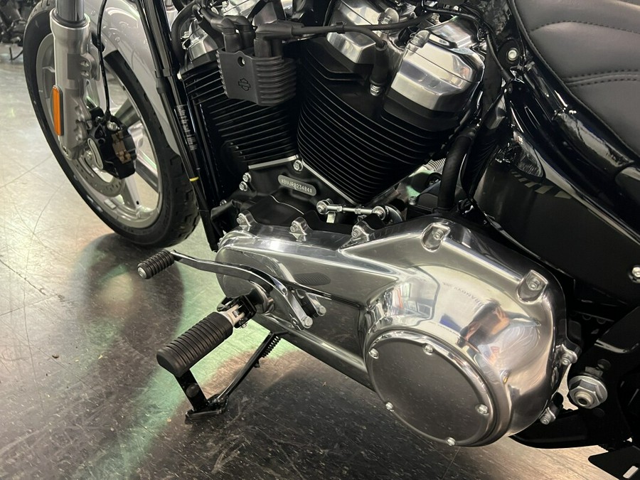 2024 Harley-Davidson Softail Standard Billiard Gray FXST