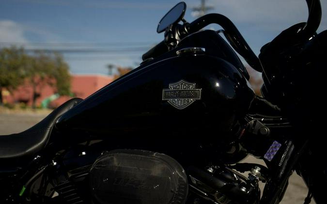 2025 Harley-Davidson® FLHRXS - Road King® Special