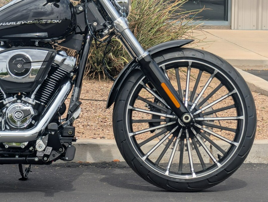 2025 Harley-Davidson® Breakout®