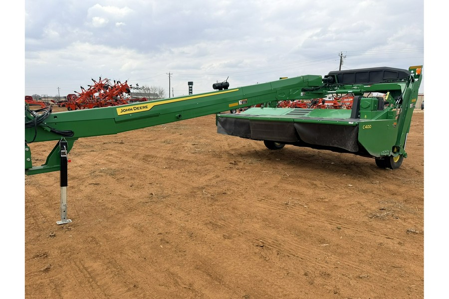 2025 John Deere C400