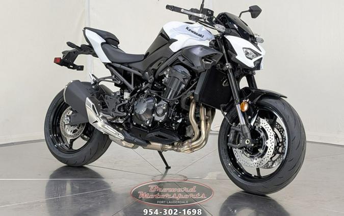 2026 Kawasaki Z900 ABS