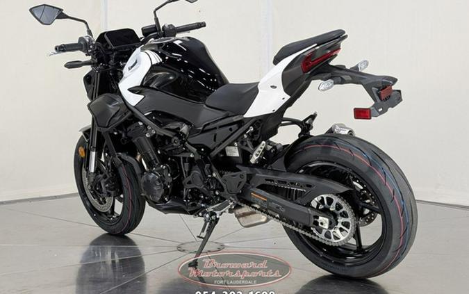 2026 Kawasaki Z900 ABS