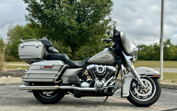 2008 Harley-Davidson Electra Glide® Classic Pewter Pearl