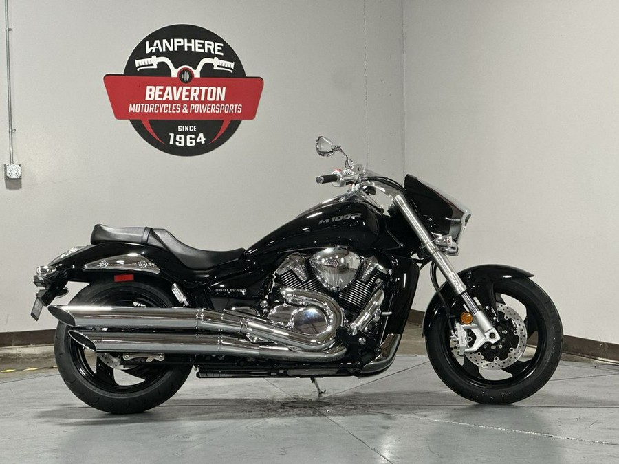 2025 Suzuki Boulevard M109R