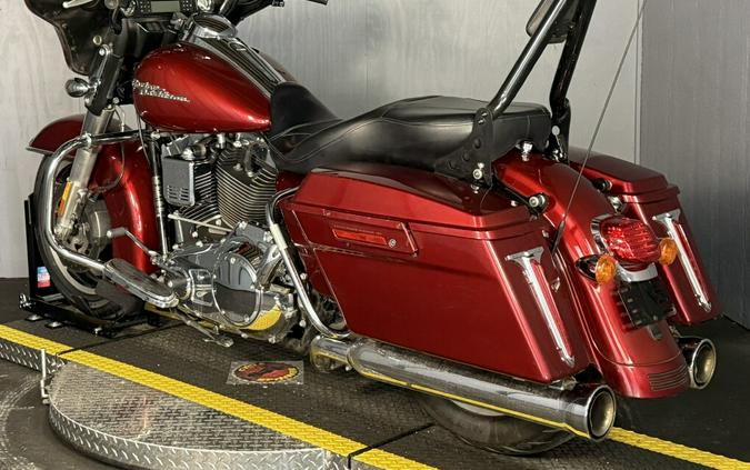 2009 Harley-Davidson® Street Glide® FLHX RED HOT SUNGLO
