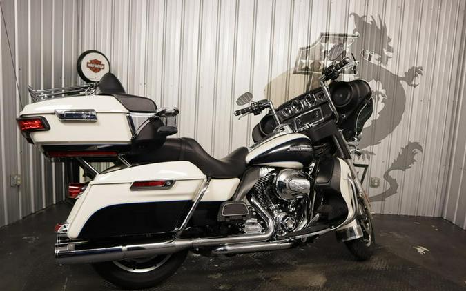 2014 Harley-Davidson® FLHTCU - Electra Glide® Ultra Classic®