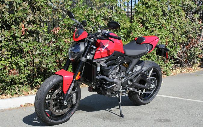 2024 Ducati Monster Plus