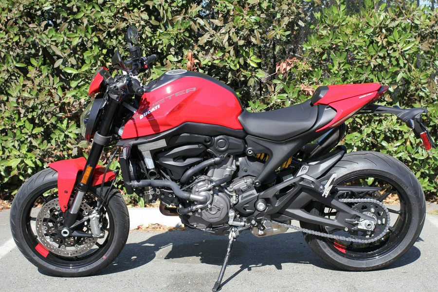 2024 Ducati Monster Plus