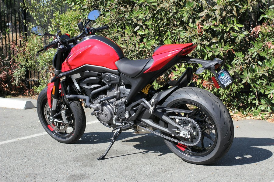 2024 Ducati Monster Plus