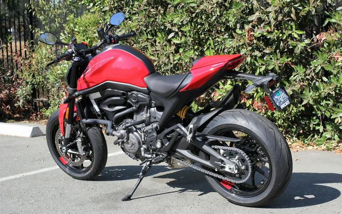 2024 Ducati Monster Plus