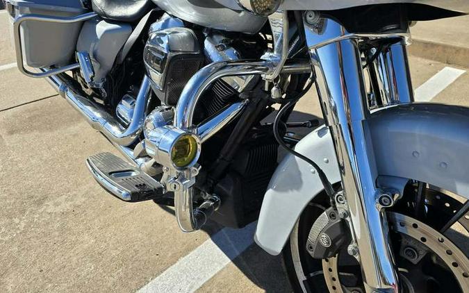 2023 Harley-Davidson® FLTRX - Road Glide®