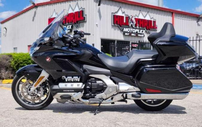 2019 Honda® GL1800D Goldwing Tour DCT (Black)