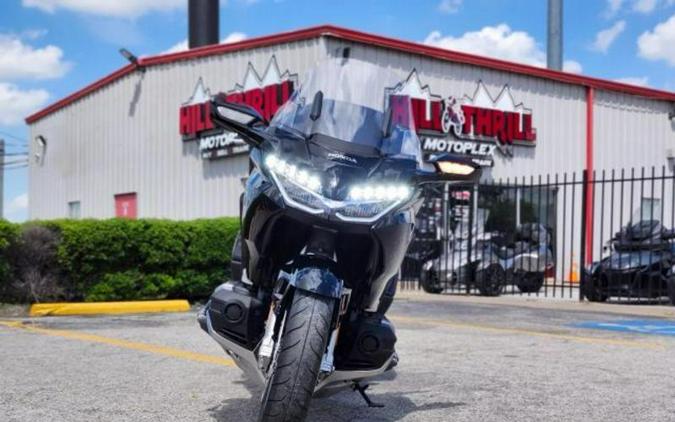 2019 Honda® GL1800D Goldwing Tour DCT (Black)