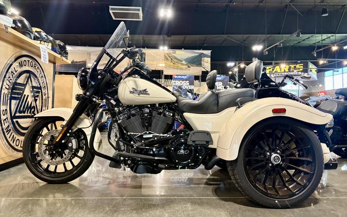 2023 HARLEY Freewheeler