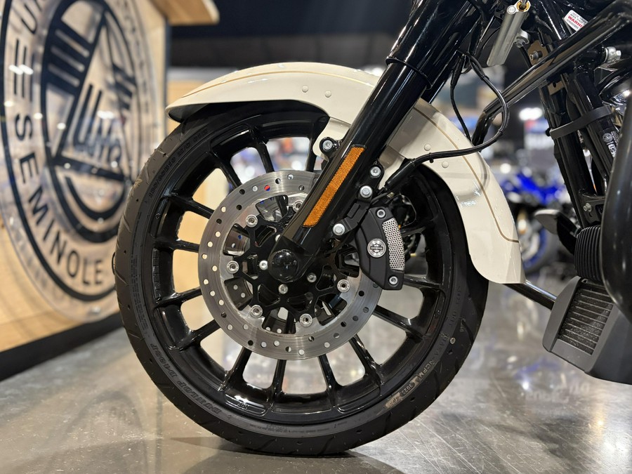 2023 HARLEY Freewheeler