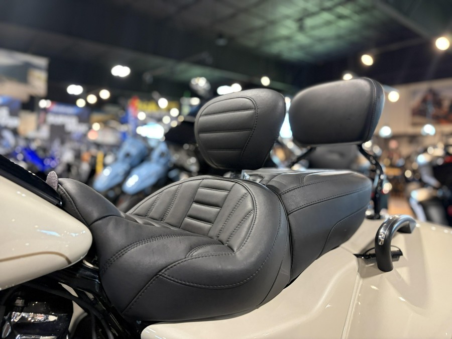 2023 HARLEY Freewheeler