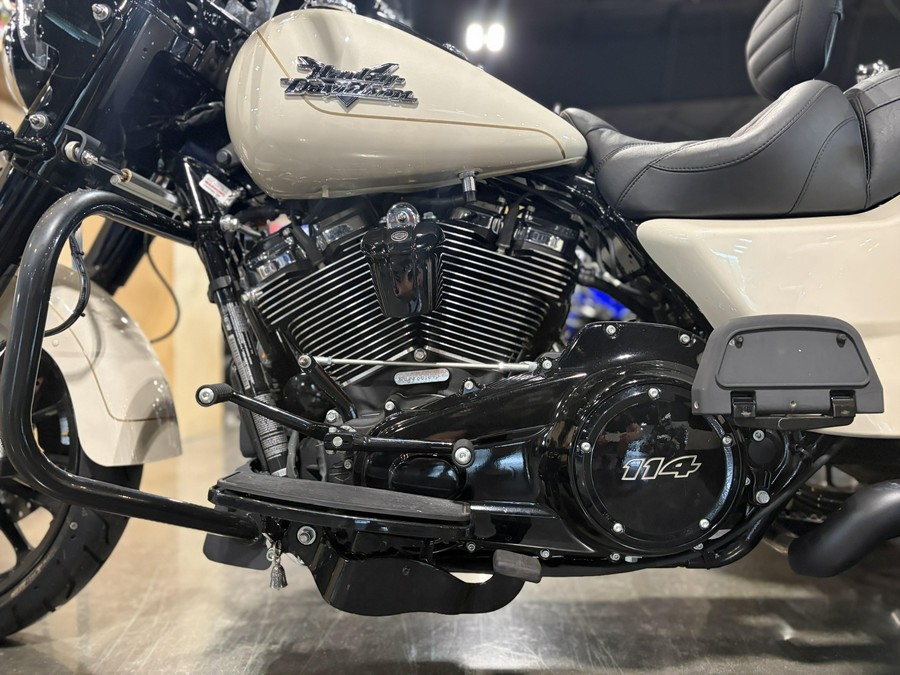 2023 HARLEY Freewheeler