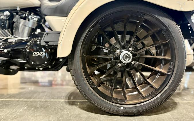 2023 HARLEY Freewheeler