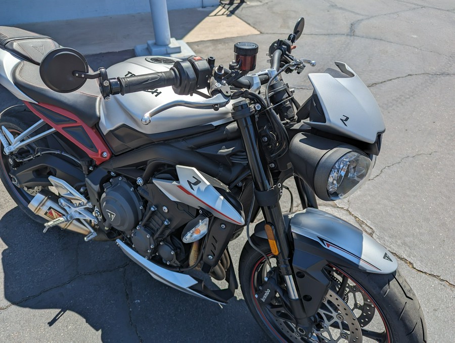 2018 Triumph STREET TRIPLE R