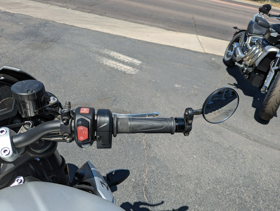 2018 Triumph STREET TRIPLE R