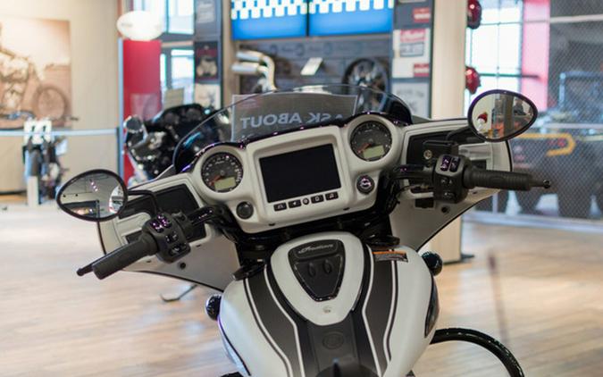 2024 Indian Chieftain Dark Horse Ghost White Metallic Smoke