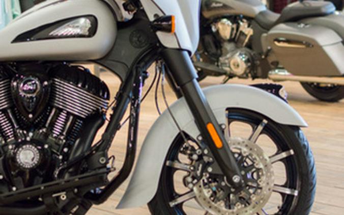 2024 Indian Chieftain Dark Horse Ghost White Metallic Smoke