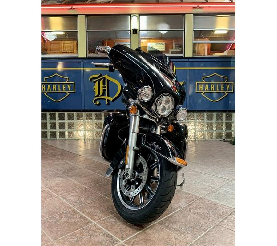 2015 Harley-Davidson® FLHTKL - Ultra Limited Low
