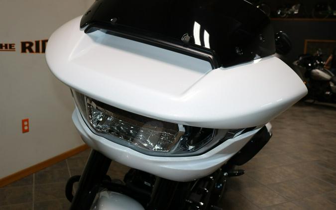 FLTRX 2025 Road Glide™