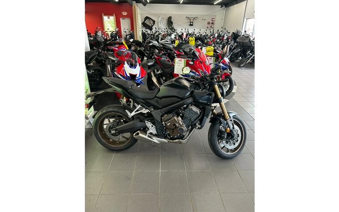 2026 CB650R E-CLUTCH E-Clutch - Honda