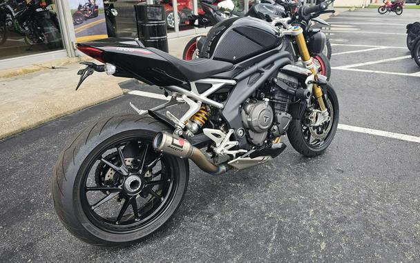 2022 Speed Triple 1200 RS - Triumph