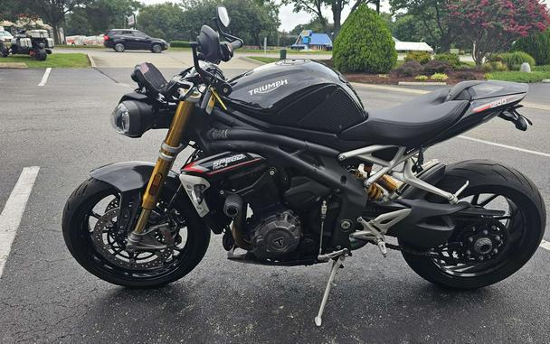 2022 Speed Triple 1200 RS - Triumph