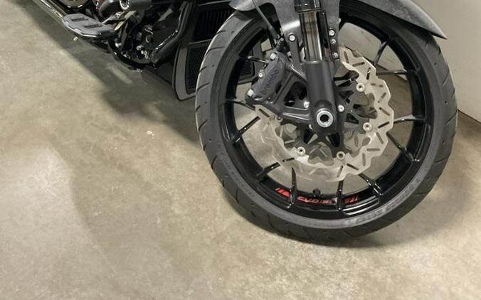 2024 Harley-Davidson® CVO™ Road Glide® ST Raven Metallic