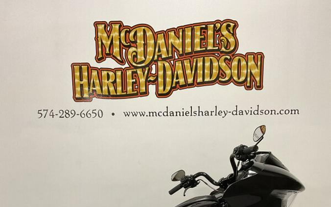 2024 Harley-Davidson® CVO™ Road Glide® ST Raven Metallic