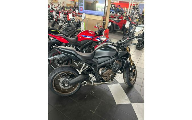 2026 CB650R E-CLUTCH E-Clutch - Honda