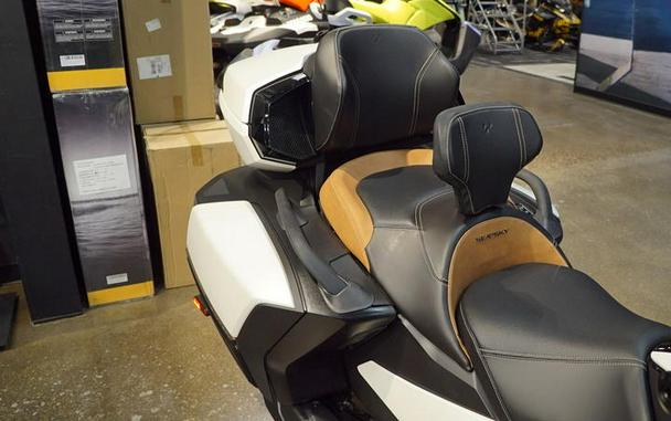 2024 Can-Am® Spyder RT Sea-To-Sky