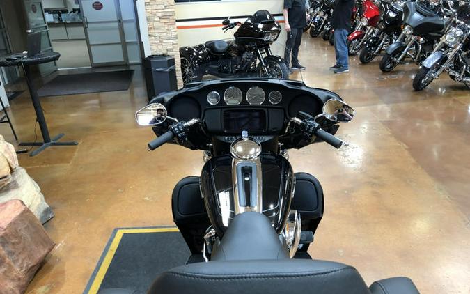 2024 Harley-Davidson® FLHTCUTG - Tri Glide® Ultra