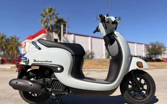 2022 Honda Metropolitan Base