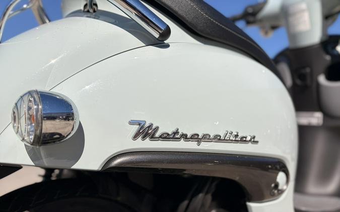 2022 Honda Metropolitan Base