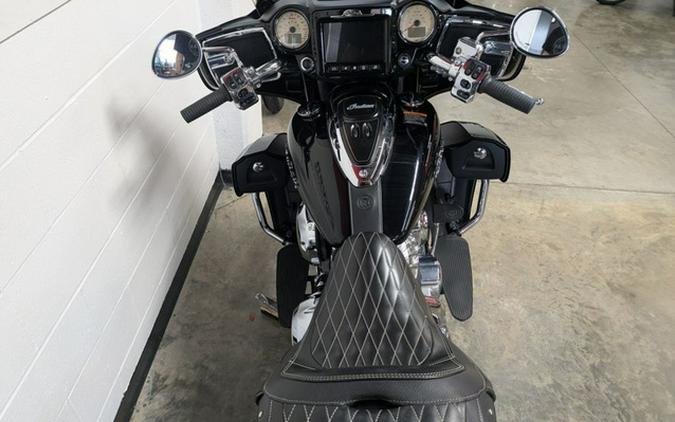2022 Indian Roadmaster Black Metallic